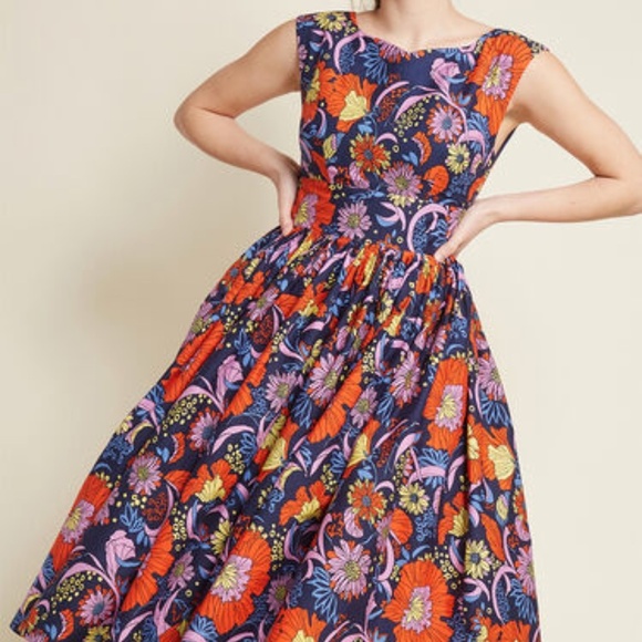 Modcloth Dresses & Skirts - Modcloth Fabulous Fit and Flare Navy Floral